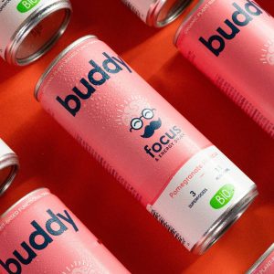 Buddy Naturlig och ekologisk energidryck Granatäpple Hibiskus