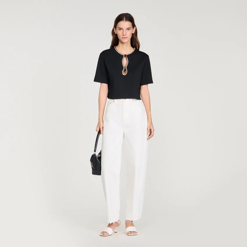 Kort T-shirt med strass - Bild 2